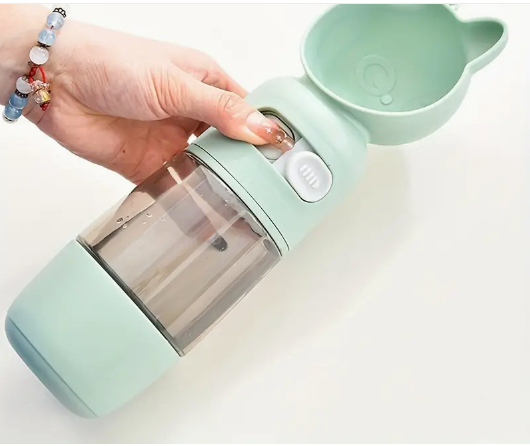 BOTELLA DE AGUA Y COMIDA PARA MASCOTAS